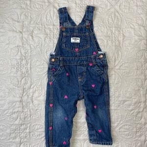 Baby girl | 12 month | osh kosh bibs | pink hearts